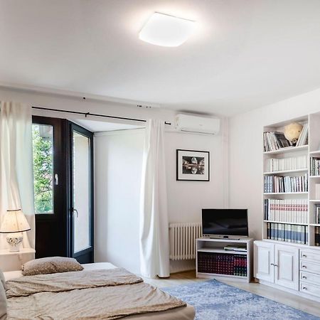 Balokany Apartman Beci Exterior foto