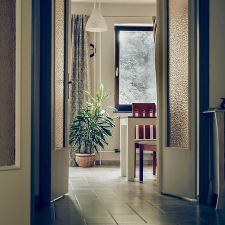 Balokany Apartman Beci Exterior foto
